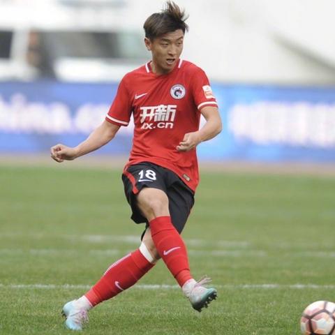 2026中超准入名单揭晓,新规严控下的生死线,几家欢喜几家愁 2026中超准入名单揭晓,新规严控下的生死线,几家欢喜几家愁